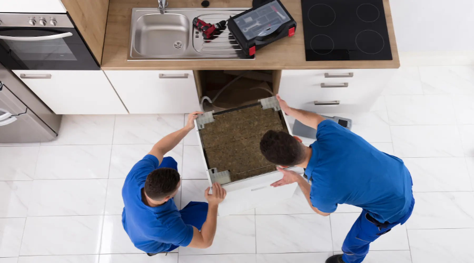 the man fix the dishwasher - Elizabeth Drain and Plumbing Services | Elizabeth, NJ